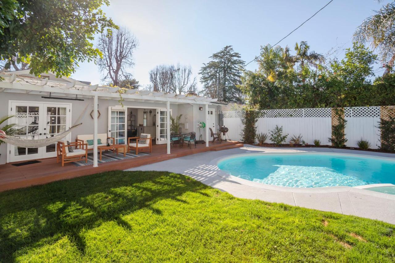 Enchanting Sherman Oaks Home With Pool Permit #Hsr Two One Zero Zero 2605 Los Angeles Bagian luar foto